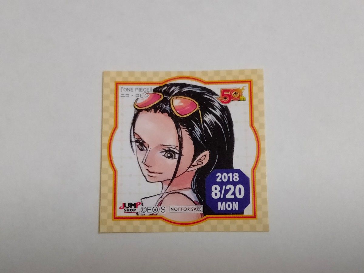 ワンピース ロビン バースデー缶バッジ 365日ステッカー Amazon