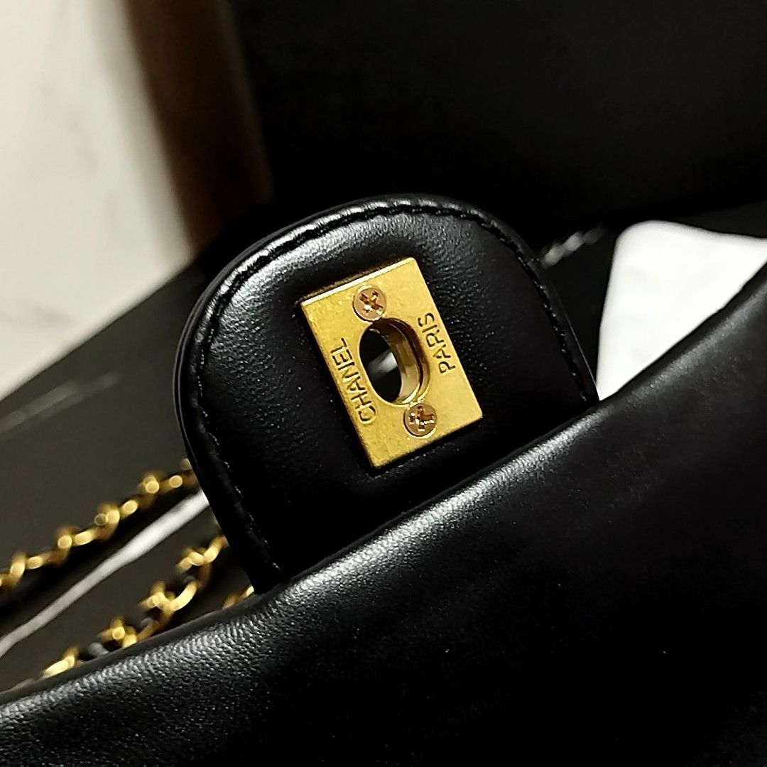 CHANEL シャネル ノベルティ ショルダーバッグ 黒 ゴールドチェーン