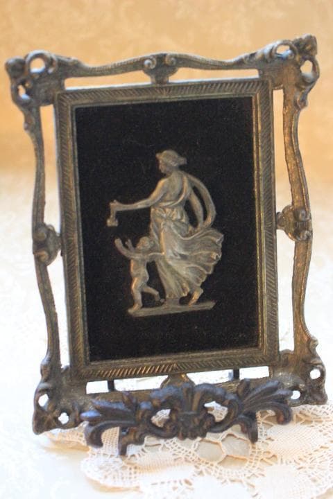 【セール中】ヴィンテージ・グリーススタイルフレーム PF0023 always tired v2.0 - license plate frame (cream white/oil slick