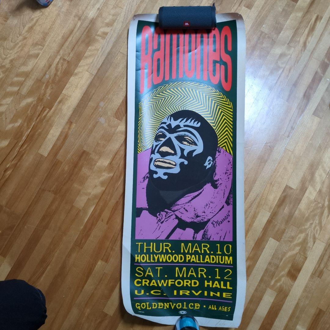 TAZ Ramones 1994 シルクスクリーンポスター 2026年最新】taz シルクスクリーンの人気アイテム - メルカリ