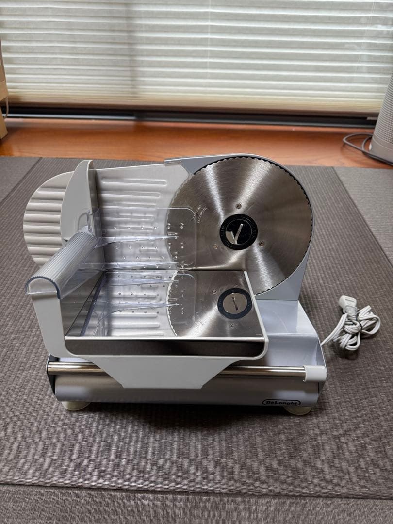 デロンギ電動フードスライサー SL360 Amazon｜Delonghi 電動フードスライサー SL360｜スライサー・カッター