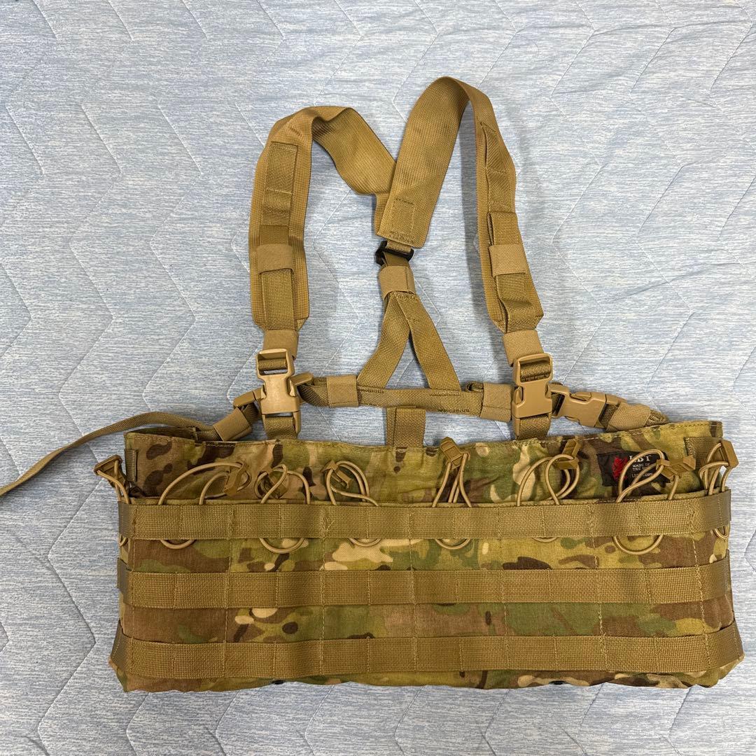 米軍放出LBT 2586 チェストリグ SHEKKIN GEARS LBTタイプ 2586A Low Profile チェストベスト ポーチ4個