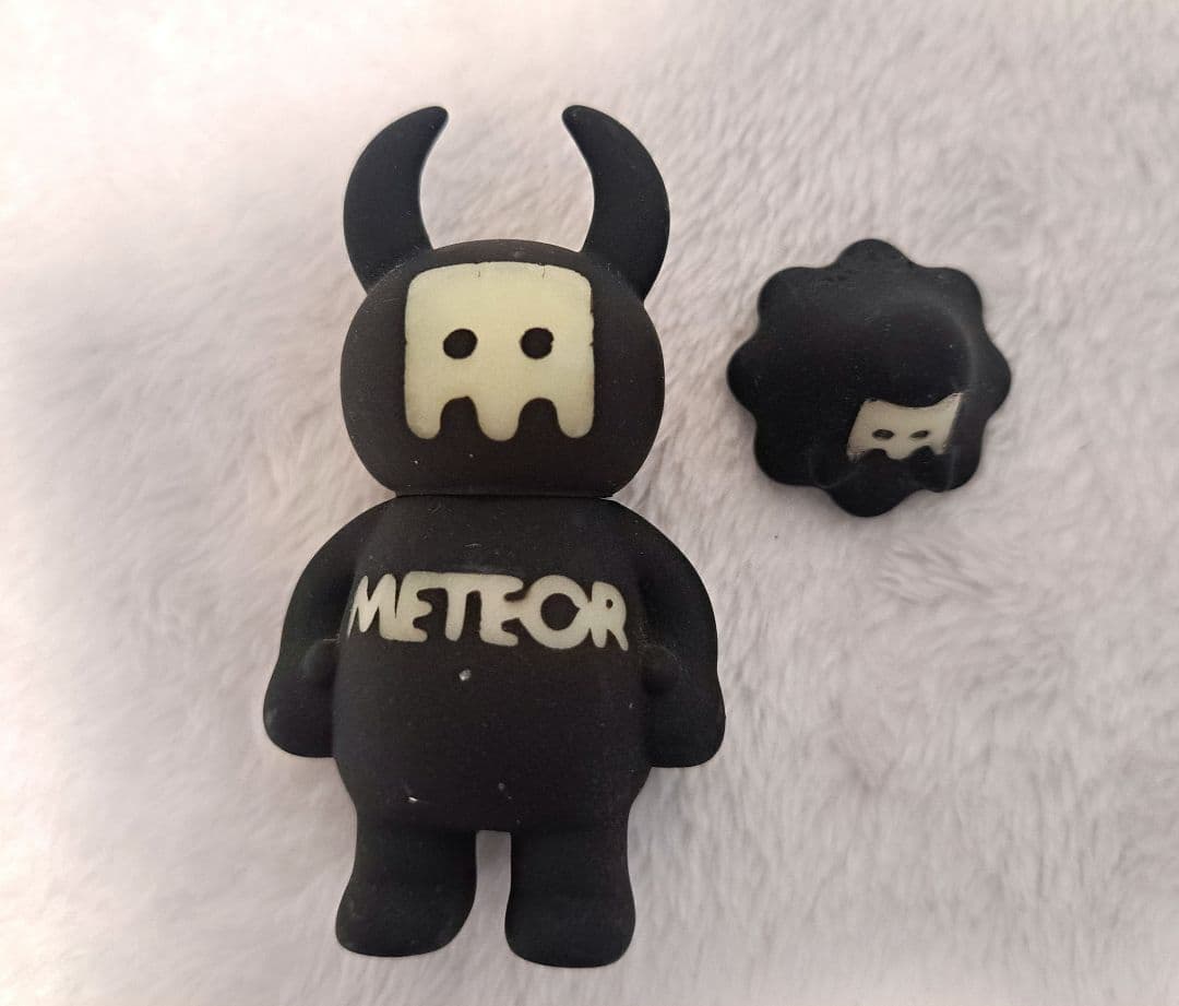 ウアモウ　UAMOU METEOR 　セット 作家・高木綾子氏の「IMU IMU UAMOU le ciel(イムイムウアモウ